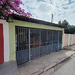 Casa De Gente Feliz